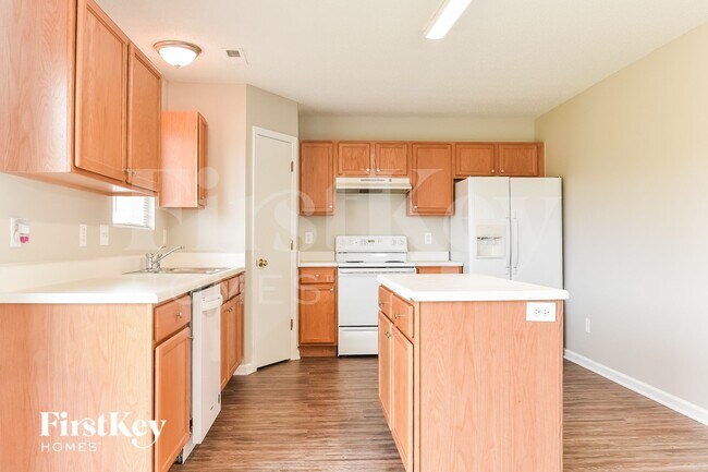 800 Stockport Way, Mc Leansville, NC 27301 - photo 5