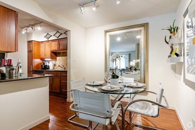 1BR, 1BA - Dining
