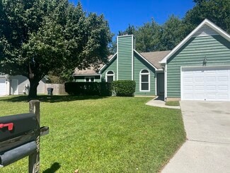 4415 Bridgeport Dr, Wilmington, NC 28405