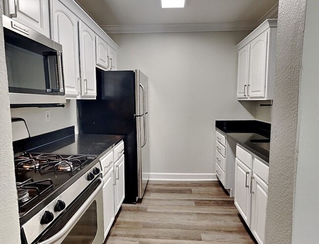 2065 Dixie Belle Dr unit L, Orlando, FL 32812 - photo 4