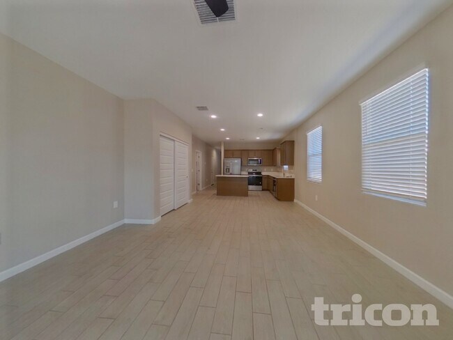 36615 N Iberian Dr, San Tan Valley, AZ 85143 - photo 2