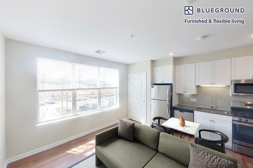 229 Quarry St unit FL6-ID2991A, Quincy, MA 02169 - photo 1