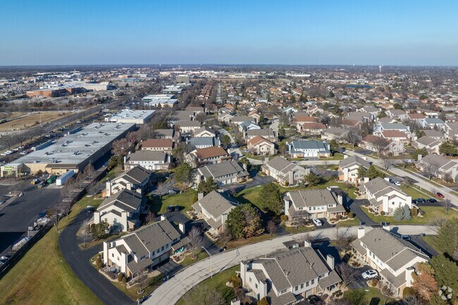 Central Orland is conveniently located next to major retail.