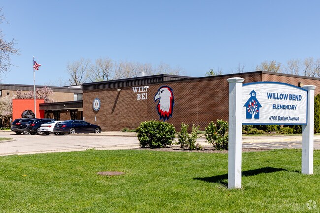 Willow Bend Elementary School has B-plus Niche grade.