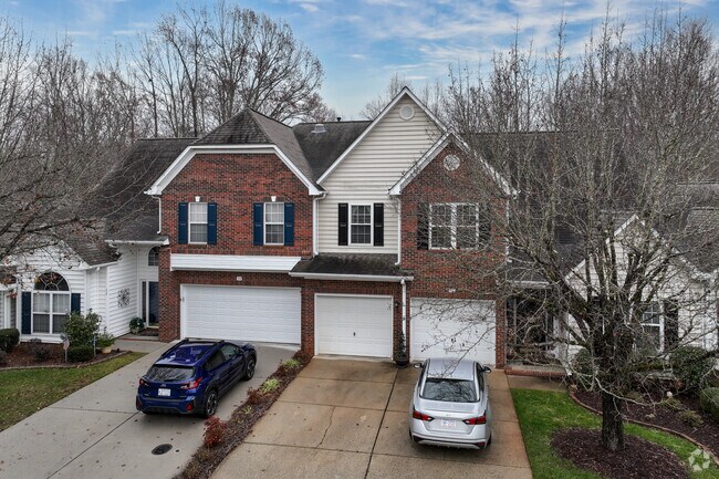 You can find 2-story townhomes next to the one story townhomes in Whitehall.