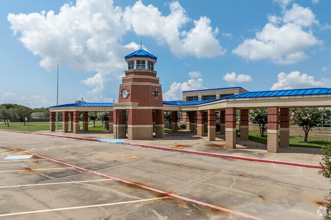 Velasco Elementary serves grades 3-4 in the Freeport area.