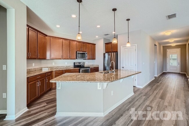 10514 Medford Lakes Dr, Riverview, FL 33578 - photo 3