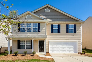 6930 Wandering Creek Dr, Charlotte, NC 28216