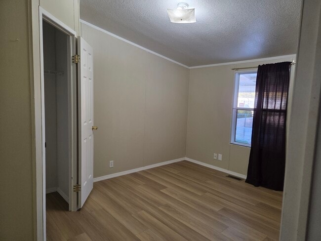 1105 Apache Plume Dr SE, Los Lunas, NM 87031 - photo 2
