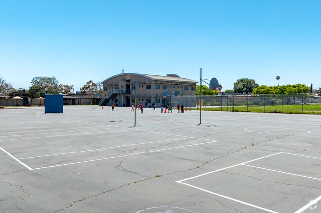 Valencia Park Elementary School