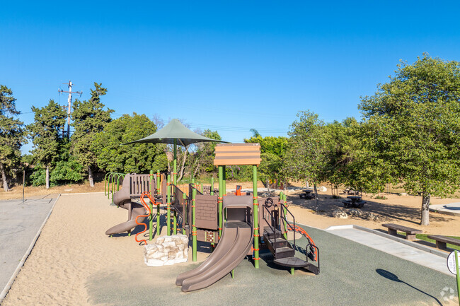 There is a large playground at 
Aspen Elementary School.