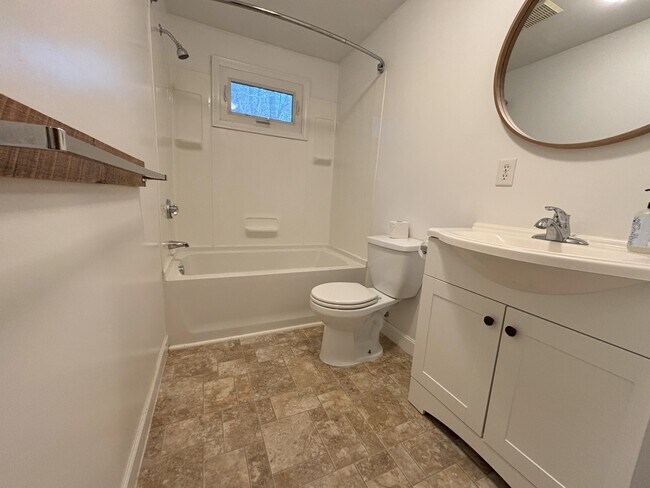 2 Linda Ln, Stratham, NH 03885 - photo 7