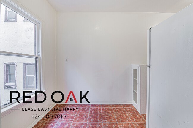 836 Sanborn Ave unit 206, Los Angeles, CA 90029 - photo 5