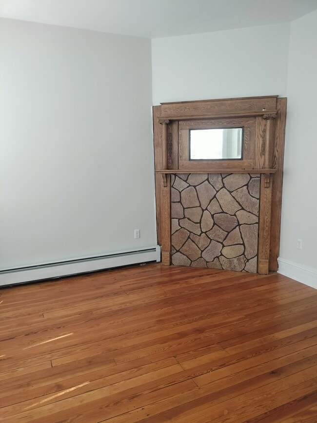 49 Barbara St Unit 3, Newark, NJ 07105