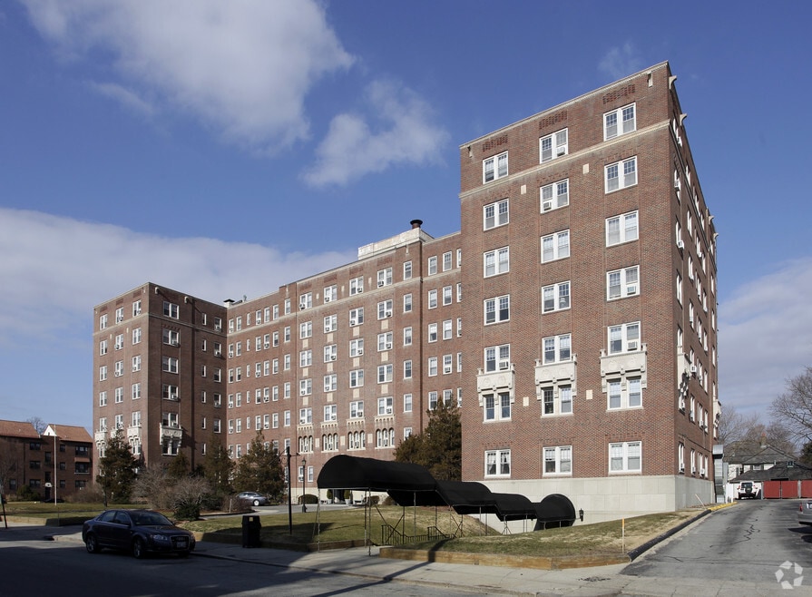 Wayland Manor Apartments, Providence, RI 02906 - photo 1