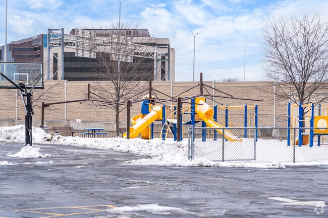 Rosemont Elementary School has a great outdoor playground for students.