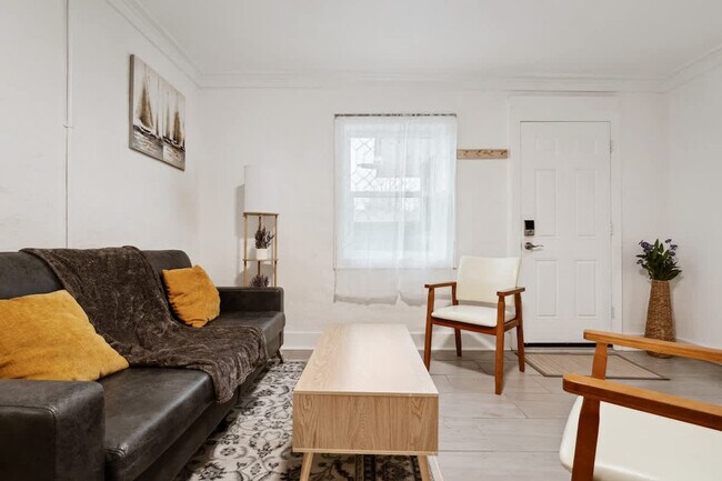 2904 Berwick St unit ID1310516P, Pensacola, FL 32503 - photo 2