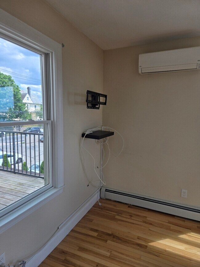 385 Palisade Ave unit 2, Yonkers, NY 10703 - photo 7