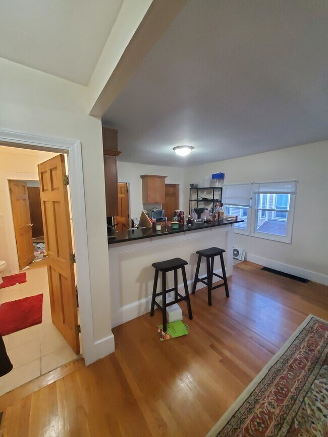 185 Beacon St unit 2, Boston, MA 02116 - photo 3