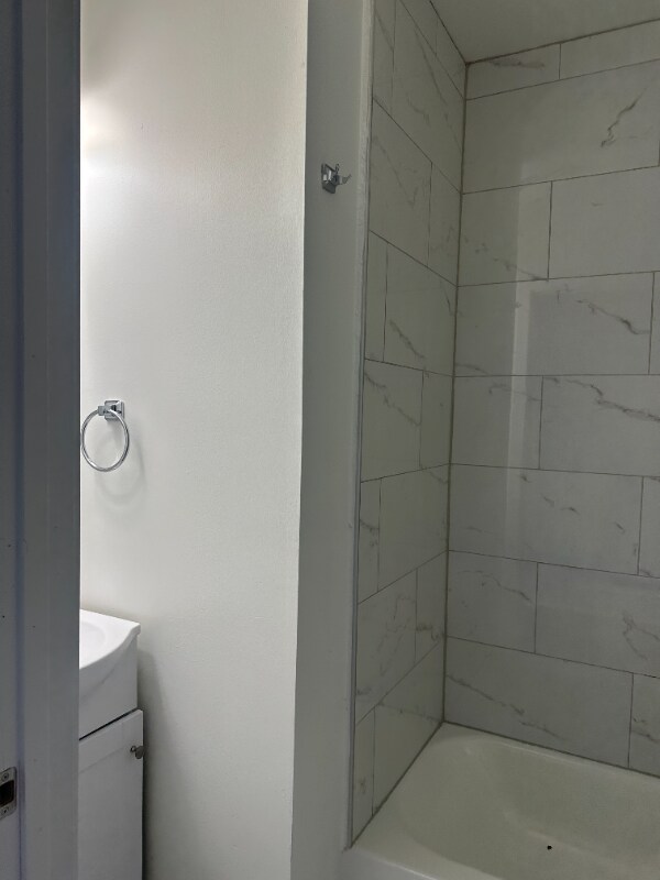 5212 Harlan St, Philadelphia, PA 19131 - photo 1