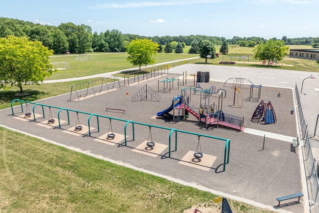Crestwood Elementary School is a public school located in Rockford, Michigan.