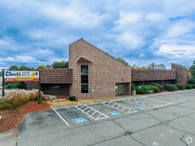 Chuck's Steak House & Margarita Grill is one of the best restaurants in Auburn.