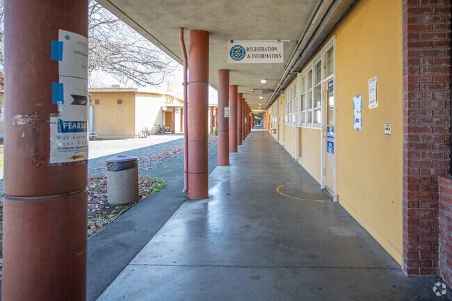 Brenkwitz High School gets a C+ overall on Niche.