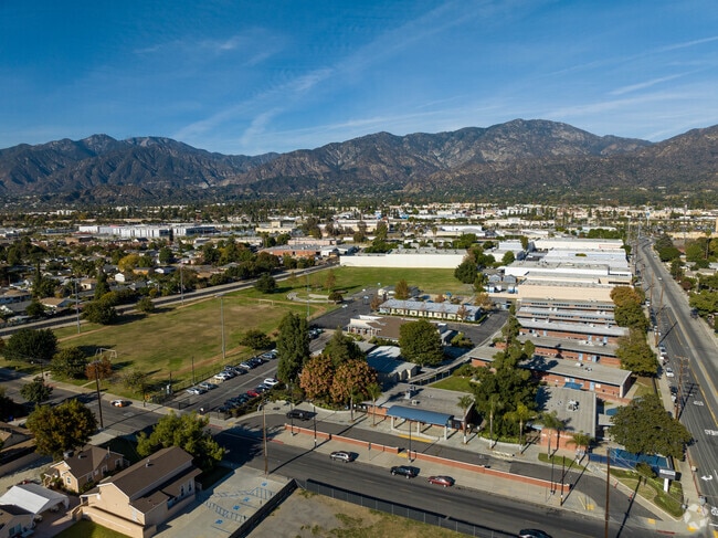 Maxwell Elementary School full view of school plot.