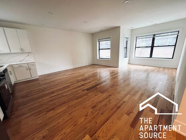 652 W Gordon Terrace unit 1E, Chicago, IL 60613 - photo 4