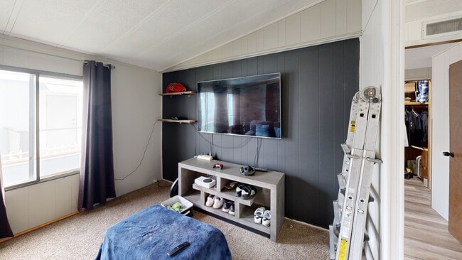 11705 N Wilson St unit C5, Mead, WA 99021 - photo 3