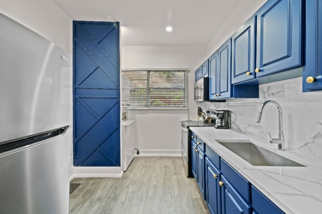 2009 W Dekle Ave unit 2, Tampa, FL 33606 - photo 5