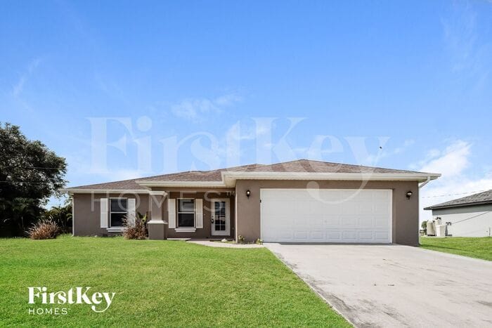 2744 NE 5th Ave, Cape Coral, FL 33909 - photo 1