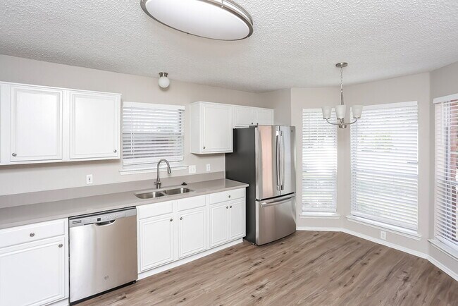 2213 Whispering Wind St, Fort Worth, TX 76108 - photo 6