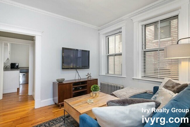 70 Phillips St unit 1, Boston, MA 02114 - photo 3