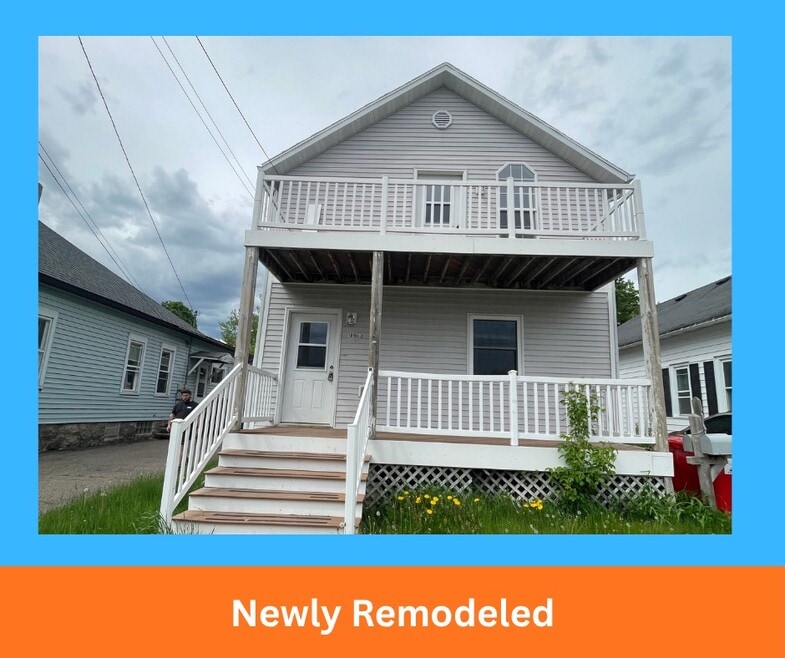 1016 4th Ave unit Lower, Antigo, WI 54409 - photo 1