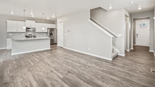 4879 Lynxes Way, Loveland, CO 80534 - photo 6