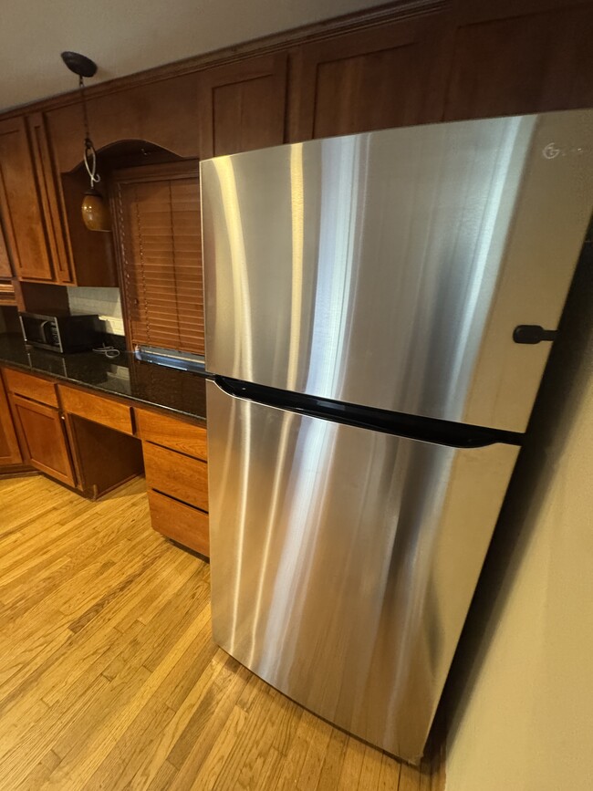 19621 Sparr Spring Rd, Montgomery Village, MD 20886 - photo 7