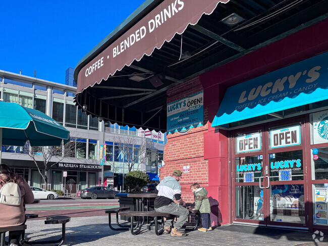 Lucky's is a prime spot to cool down in the summer when exploring the Inner Harbor.