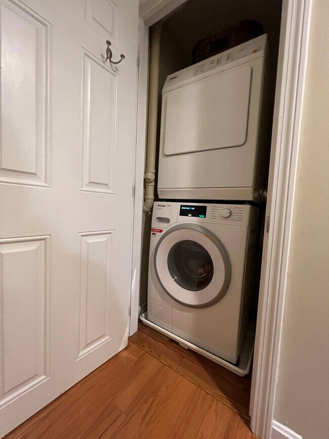 3 Knox Ct unit 2, Natick, MA 01760 - photo 7