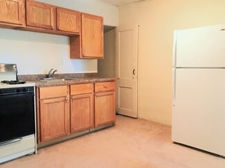 6418 University Ave Unit 16, Middleton, WI 53562