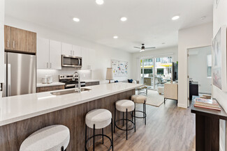 2058 E Apache Blvd, Tempe, AZ 85281