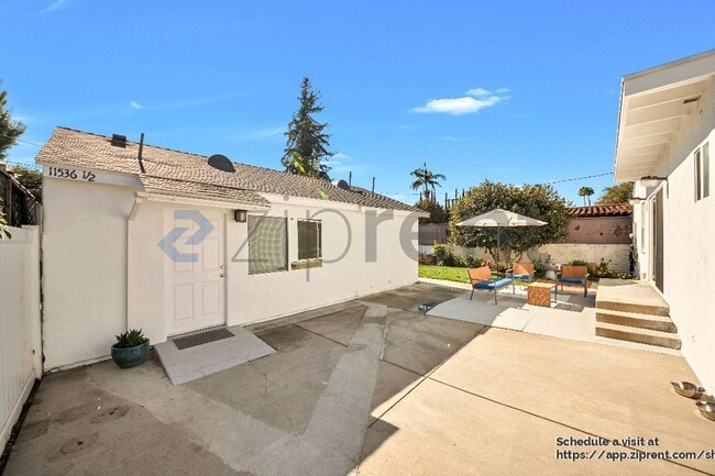 11536 Otsego St, North Hollywood, CA 91601 - photo 7