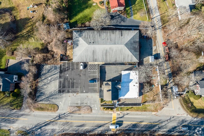 An aerial top-down view of Chabad Day School in Sharon, MA.
