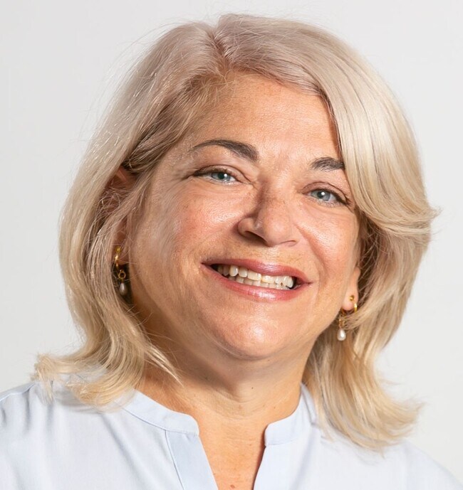 Donna Dickson