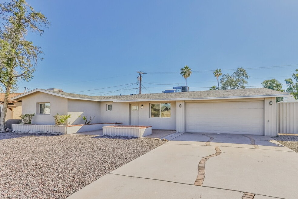 825 W 19th St, Tempe, AZ 85281 - photo 1