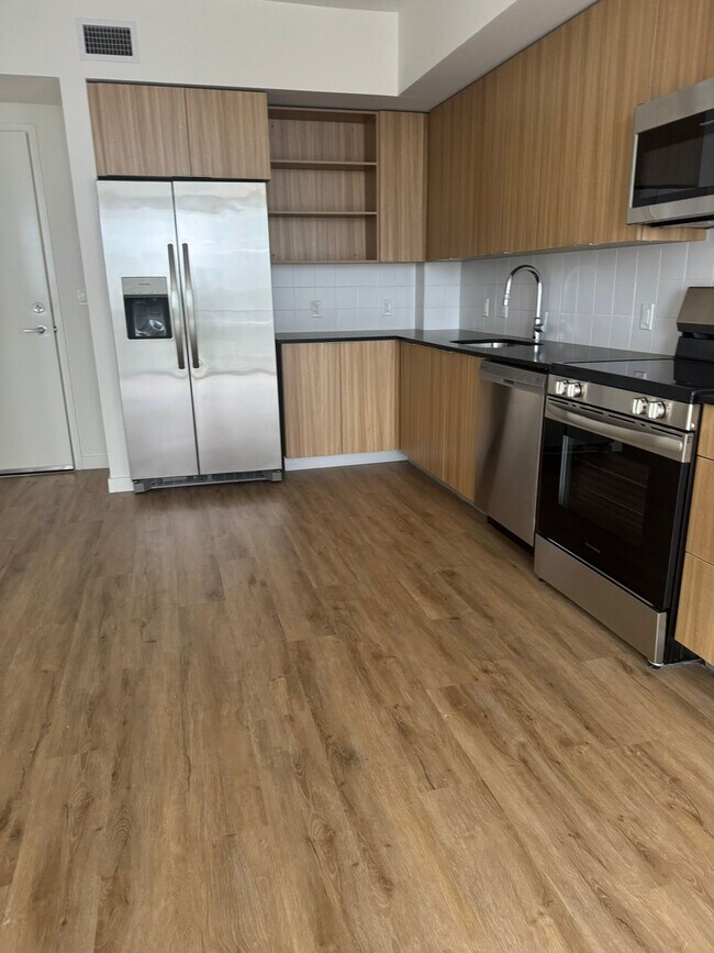 979 E 29th St Unit S2, Hialeah, FL 33013