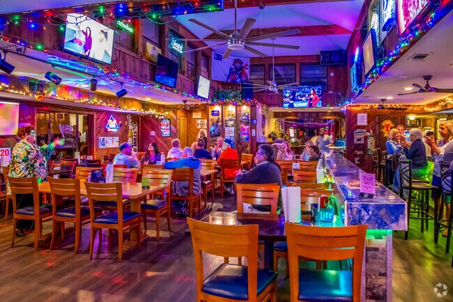 Friendly Tavern offers ice cold beverages & entertainment every night from trivia to karaoke.