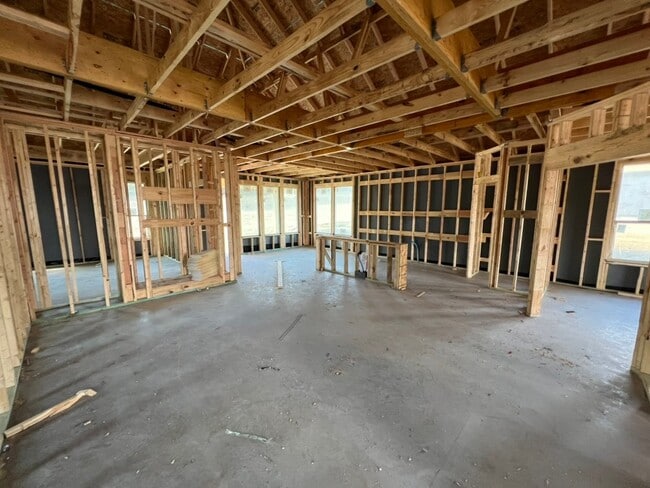 549 Waterford Park Blvd, Weatherford, TX 76087 - photo 4