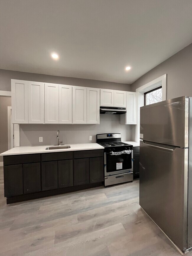 12 Bergen Ave unit 36, Jersey City, NJ 07305 - photo 7