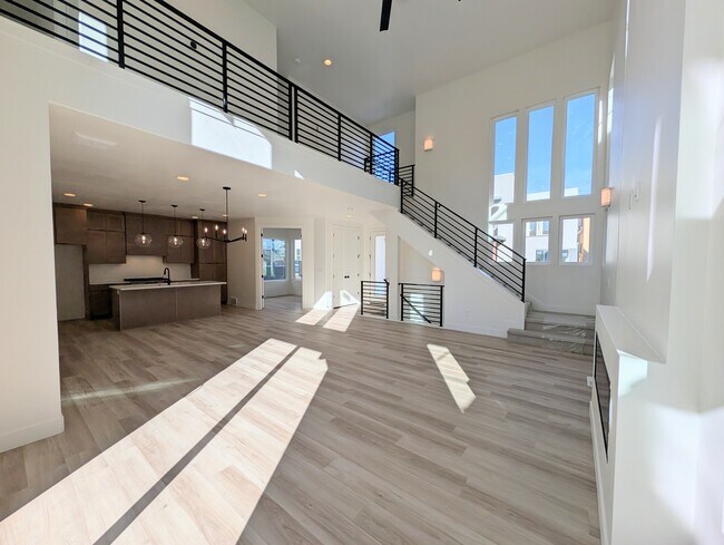 11352 S Silver Pond Dr, South Jordan, UT 84009 - photo 5